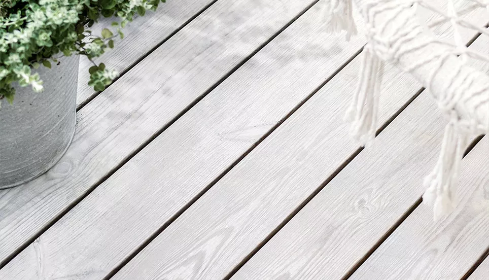 OrganoWood på altan